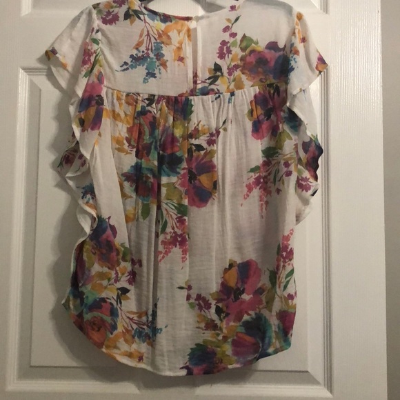 Top - Picture 3 of 3